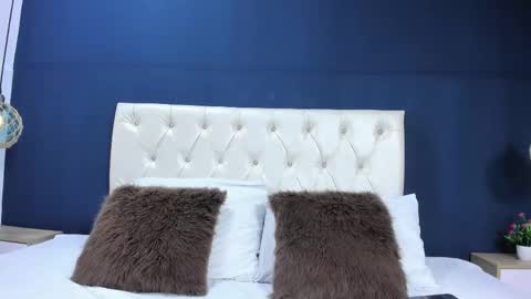 kimluna1 online show from October 27, 2025, 1:09 am