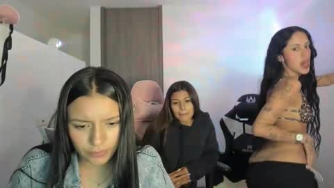 kimmi online show from October 23, 2025, 11:14 pm