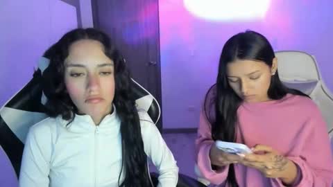 kimmi online show from November 21, 2025, 11:25 pm