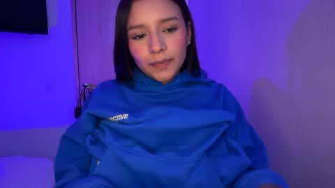 Snapshot of kimmi_foxy chatting on June 7, 2026, 7:28 pm kimmi online show from June 7, 2026, 7:28 pm