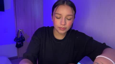 Snapshot of kimmi_foxy chatting on June 15, 2026, 3:14 pm kimmi online show from June 15, 2026, 3:14 pm