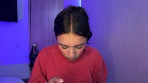 Snapshot of kimmi_foxy chatting on June 18, 2026, 8:57 pm kimmi online show from June 18, 2026, 8:57 pm