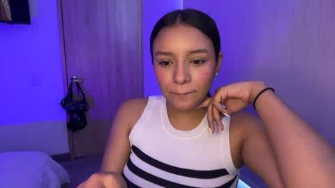 Snapshot of kimmi_foxy chatting on June 22, 2026, 3:53 pm kimmi online show from June 22, 2026, 3:53 pm