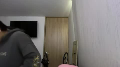 Snapshot of kimmi_foxy chatting on June 27, 2026, 11:37 am kimmi online show from June 27, 2026, 11:37 am