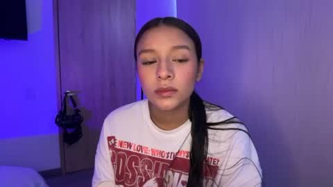 Snapshot of kimmi_foxy chatting on July 3, 2026, 3:51 pm kimmi online show from July 3, 2026, 3:51 pm