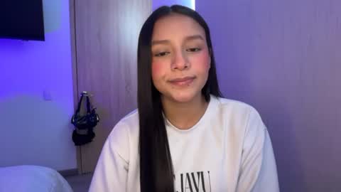 Snapshot of kimmi_foxy chatting on July 10, 2026, 8:44 pm kimmi online show from July 10, 2026, 8:44 pm