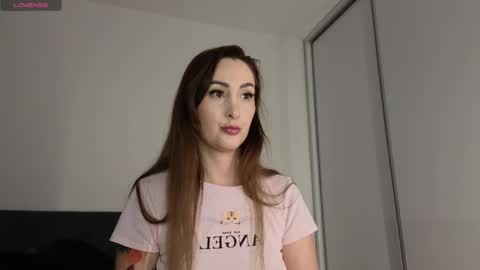 Snapshot of kimmie_ chatting on May 22, 2026, 6:35 pm Kimmie online show from May 22, 2026, 6:35 pm