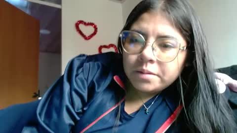 Kimmy online show from September 18, 2025, 2:41 pm
