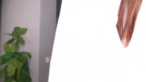 Kim online show from December 20, 2025, 4:25 pm