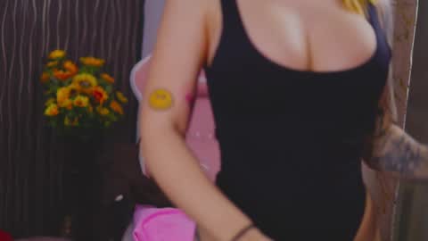 KimSkye online show from February 21, 2025, 4:07 am