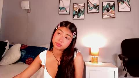 Kim online show from October 8, 2025, 7:44 pm