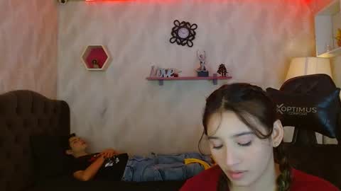 kimty online show from October 9, 2025, 8:23 am