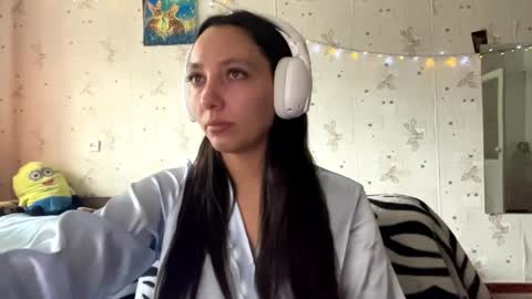Jenny online show from June 1, 2026, 1:40 am