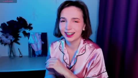 Hazel online show from October 20, 2025, 8:15 am