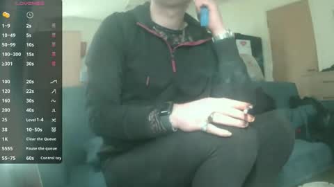 Snapshot of king_asa chatting on May 8, 2026, 10:20 am Aidan online show from May 8, 2026, 10:20 am