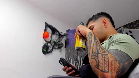 Angel Falconer online show from October 16, 2025, 1:28 am