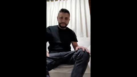 king_latino_ online show from April 6, 2026, 6:03 am