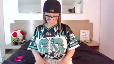 Snapshot of king_n_kathe_ chatting on July 11, 2026, 12:41 pm King Kathe online show from July 11, 2026, 12:41 pm