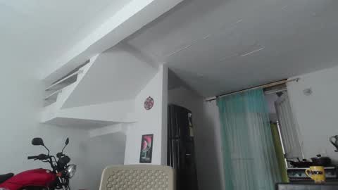 king_russo online show from September 14, 2025, 7:24 pm