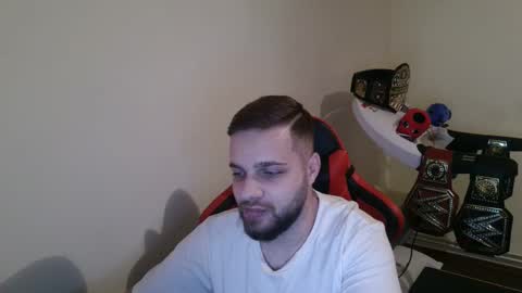 kingadonisss online show from November 4, 2025, 3:44 pm