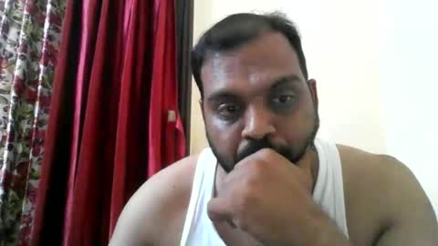 Snapshot of kingalpines1 chatting on June 5, 2026, 5:29 pm kingalpines1 online show from June 5, 2026, 5:29 pm