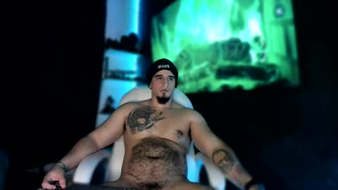 King Bear online show from December 29, 2024, 1:13 am