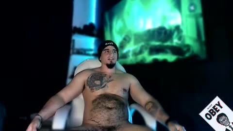 King Bear online show from February 17, 2025, 11:23 am