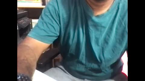 kingcobra_08 online show from April 23, 2026, 3:19 am