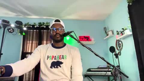 KC online show from February 13, 2025, 7:10 pm