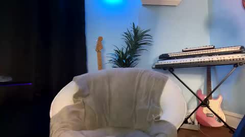 KC online show from March 4, 2025, 6:58 am