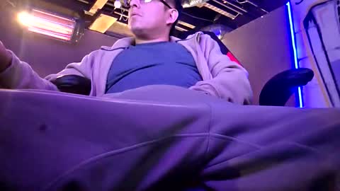 Snapshot of kingdillingertv chatting on March 4, 2026, 8:53 am kingdillingertv online show from March 4, 2026, 8:53 am