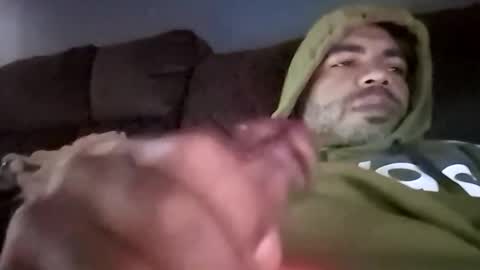 kingelizar12 online show from October 22, 2025, 3:56 pm