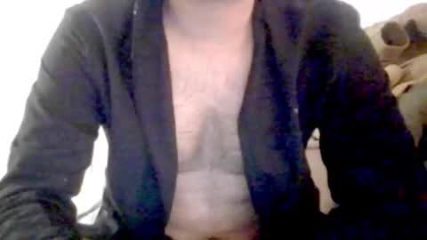 kingindisguise69 online show from February 27, 2025, 3:14 am