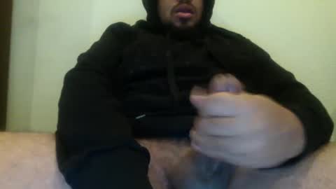 Snapshot of kingkumz1 chatting on February 28, 2025, 11:25 am king online show from February 28, 2025, 11:25 am