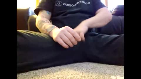 Snapshot of kingpimpdaddy69 chatting on May 1, 2026, 3:38 pm Kingpimpdaddy online show from May 1, 2026, 3:38 pm