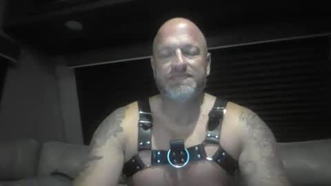 Snapshot of kinksub4use chatting on March 31, 2026, 7:42 am Kink Sub online show from March 31, 2026, 7:42 am