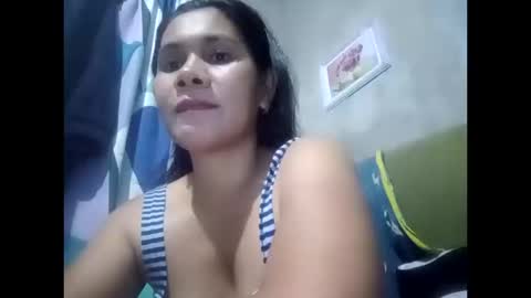 kinky27782 online show from December 17, 2025, 2:34 pm