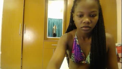 Pixie online show from September 30, 2025, 1:21 am