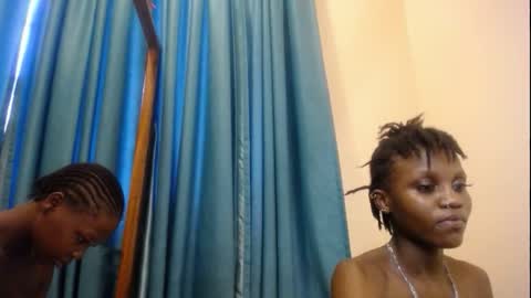 Pixie online show from October 15, 2025, 8:25 am