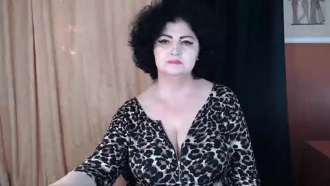Snapshot of kinkyblacky chatting on May 27, 2026, 6:10 am MistressBlacky online show from May 27, 2026, 6:10 am
