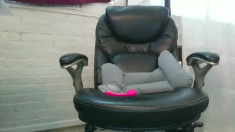 Snapshot of kinkycockstrokerxxx chatting on June 29, 2026, 1:00 pm kinkycockstrokerxxx online show from June 29, 2026, 1:00 pm