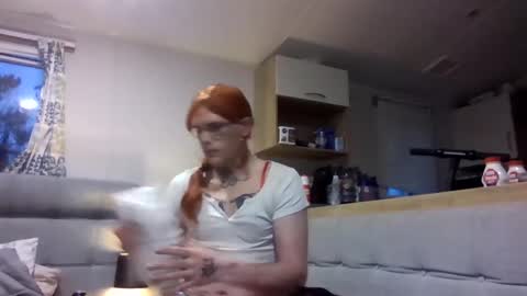 kinkycouple online show from February 26, 2026, 5:45 pm