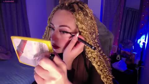  Sara  online show from March 5, 2025, 11:27 pm