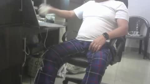 kinkyguy7979 online show from February 23, 2025, 3:29 pm