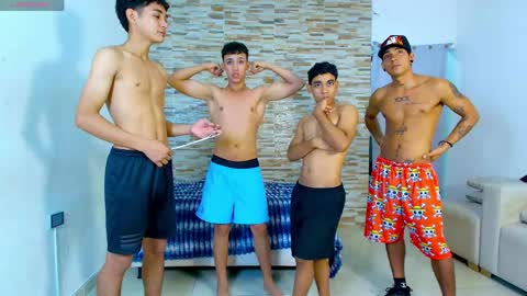 kinkyhousexxx online show from April 14, 2026, 12:27 am