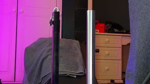 Snapshot of kinkyjessica_xd chatting on December 7, 2024, 11:07 am JessicaXD online show from December 7, 2024, 11:07 am