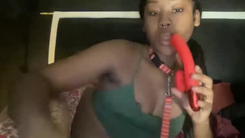 Bunniii online show from January 12, 2025, 7:32 am