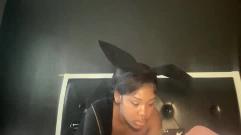 Bunniii online show from January 26, 2025, 3:58 pm