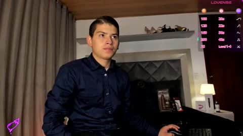 kinkypetite1 online show from October 29, 2025, 11:45 am