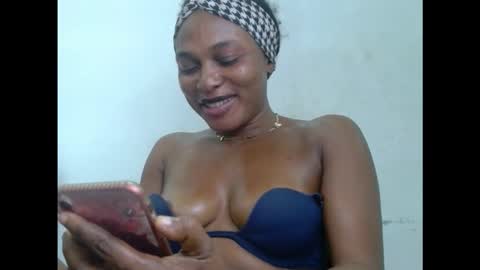 kinkyxxnasty online show from December 22, 2025, 1:19 pm